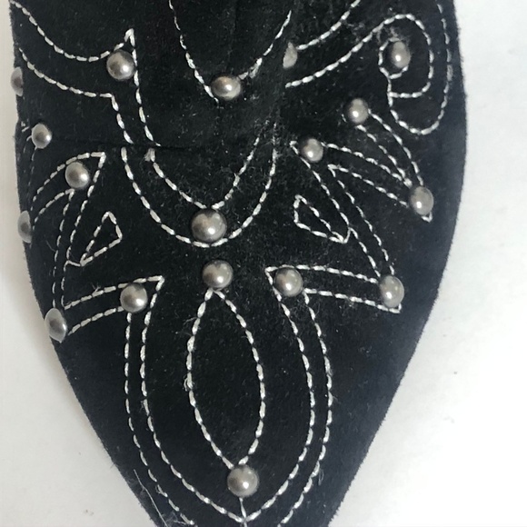 Hot spike heeled boots with silver buckle - Picture 6 of 8